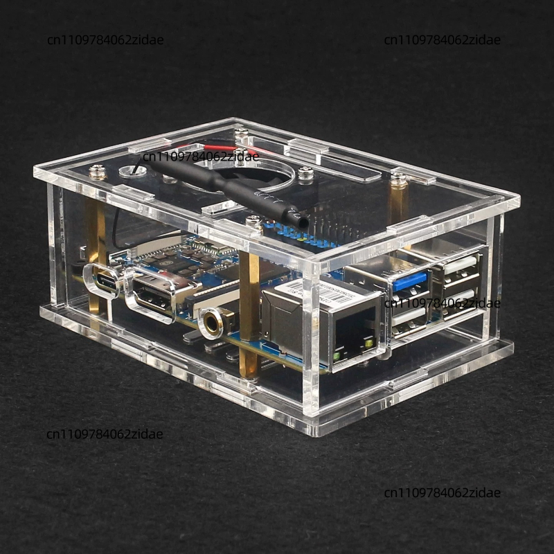 Custodia Protettiva in Acrilic - Pi 4 Case recensione e prezzo