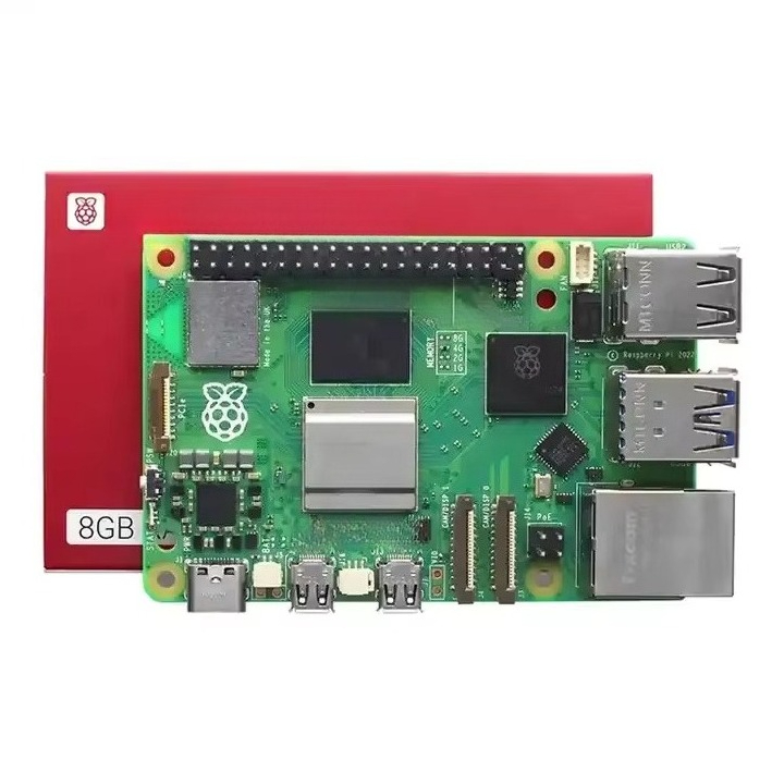 Raspberry Pi 5 con Processore  - Raspberry Pi 5 recensione e prezzo
